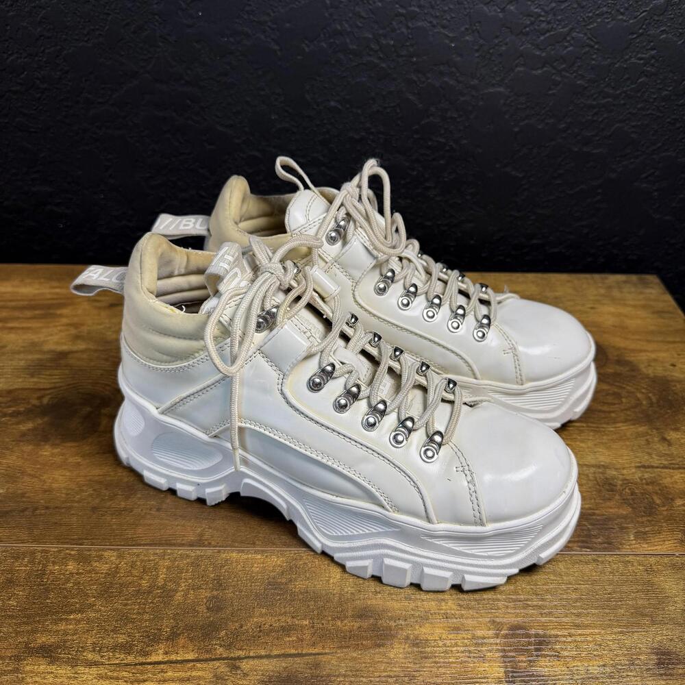 Buffalo London Classic Low White Patent Leather Platform Sneakers Womens Size 39